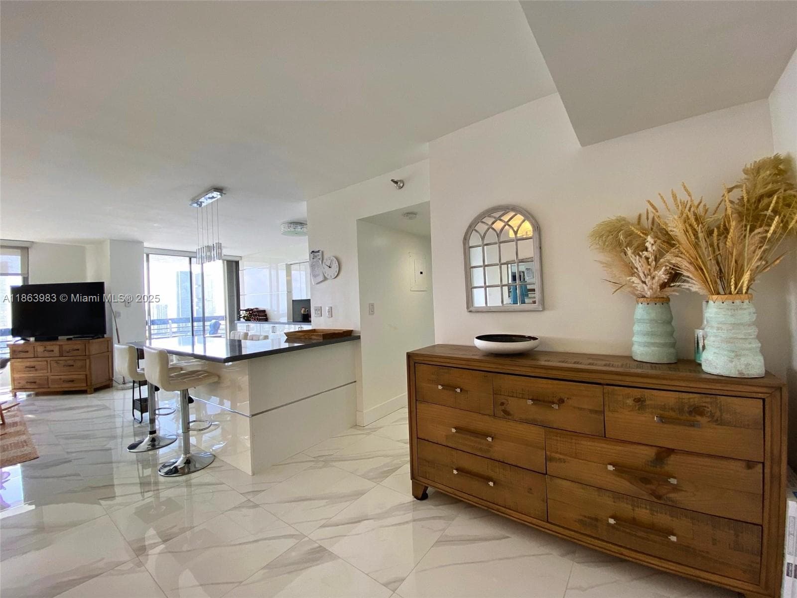 3530 Mystic Pointe Dr # 3014, Aventura, FL 33180 photo 2