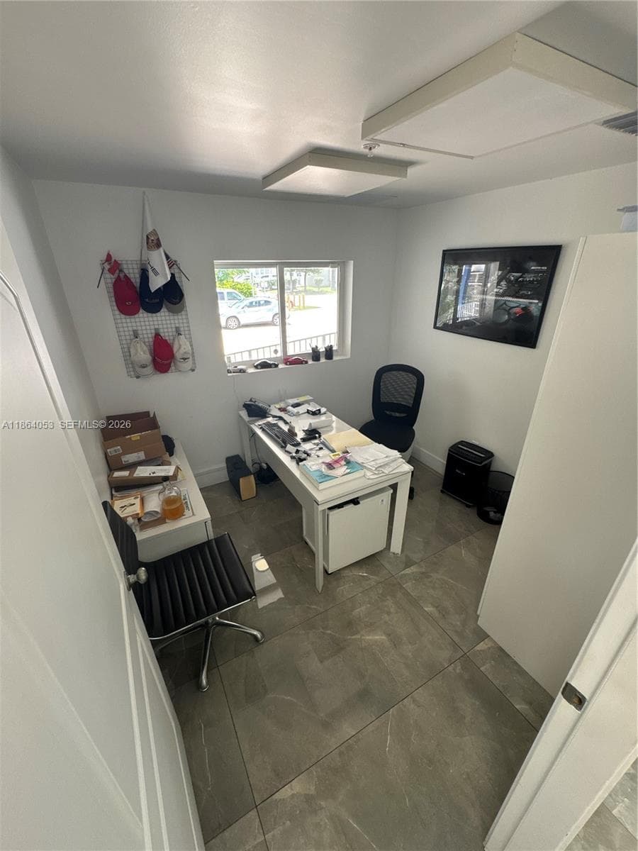 10859 NW 21st St, Sweetwater, FL 33172 photo 3