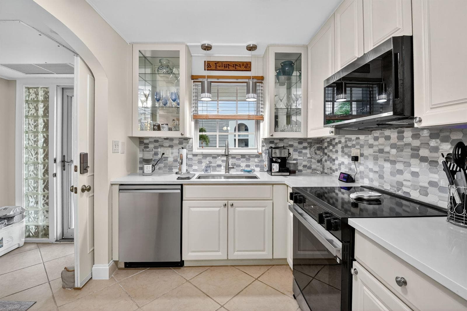 769 Jeffery Street # 2-203, Boca Raton, FL 33487 photo 4