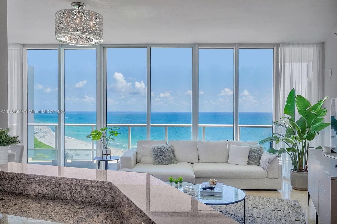100 S Pointe Dr # 2208, Miami Beach, FL 33139