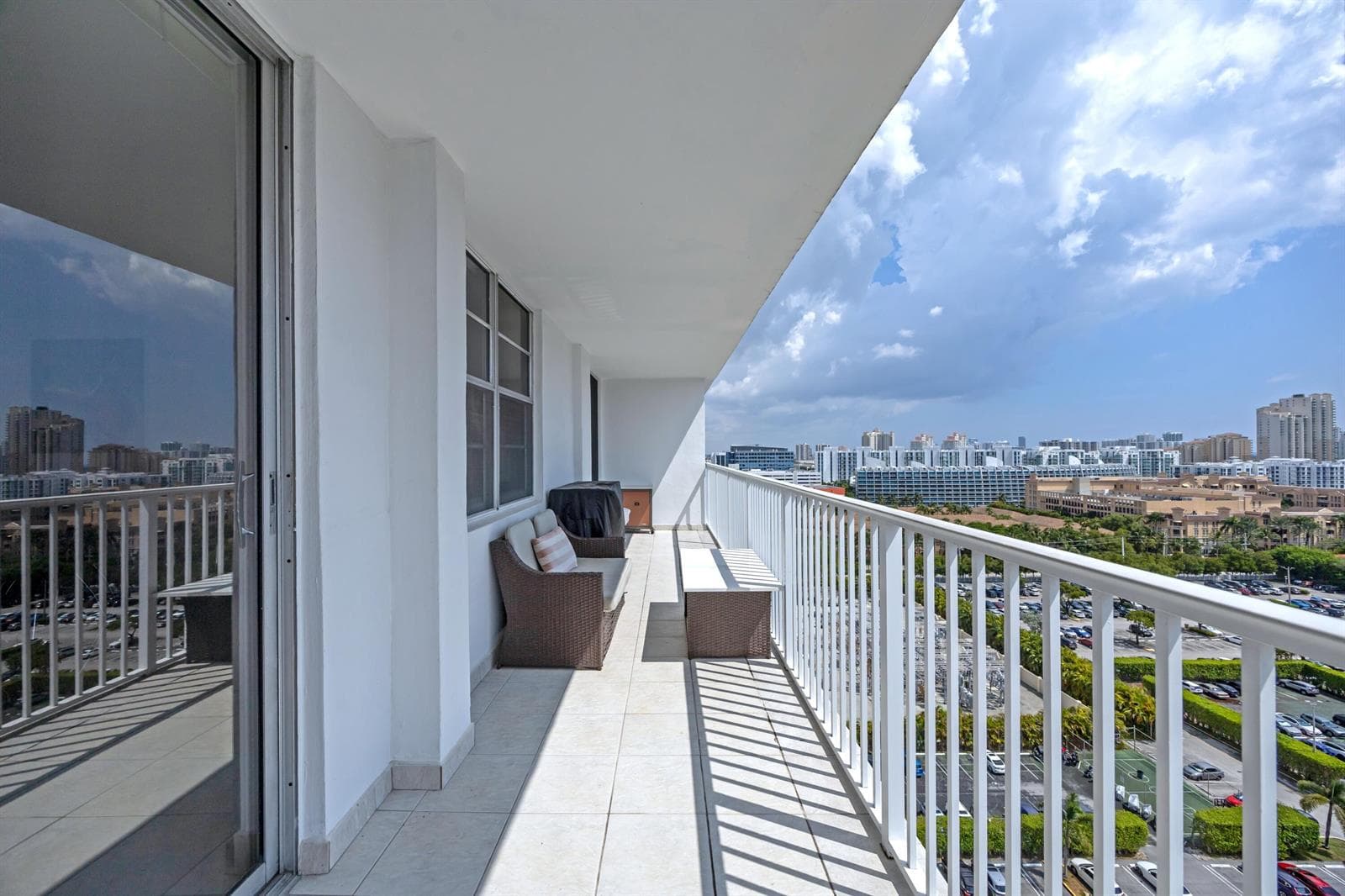 2801 NE 183rd Street # 1606w, Aventura, FL 33160 photo 4