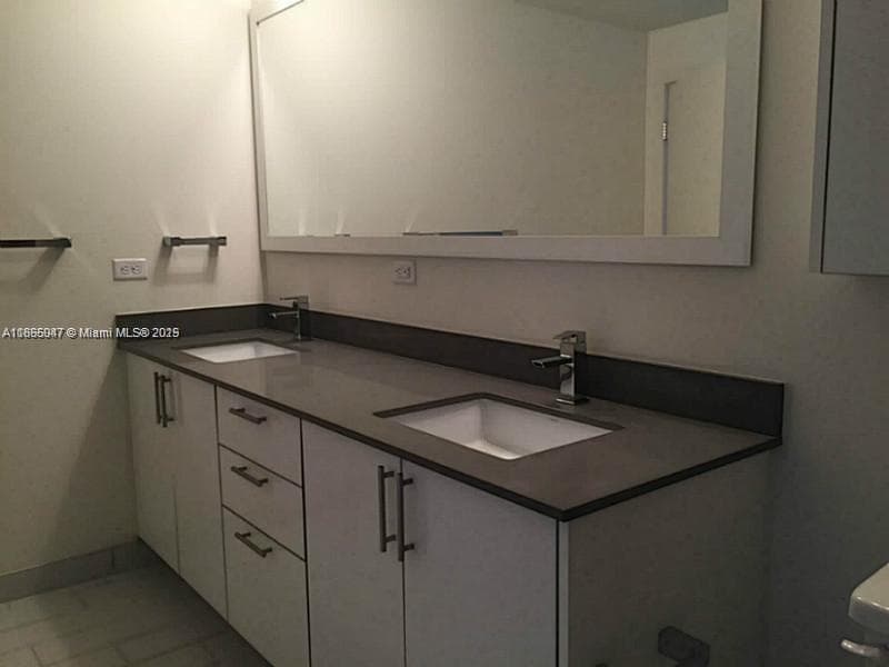 999 SW 1st Ave # 1809, Miami, FL 33130 photo 2