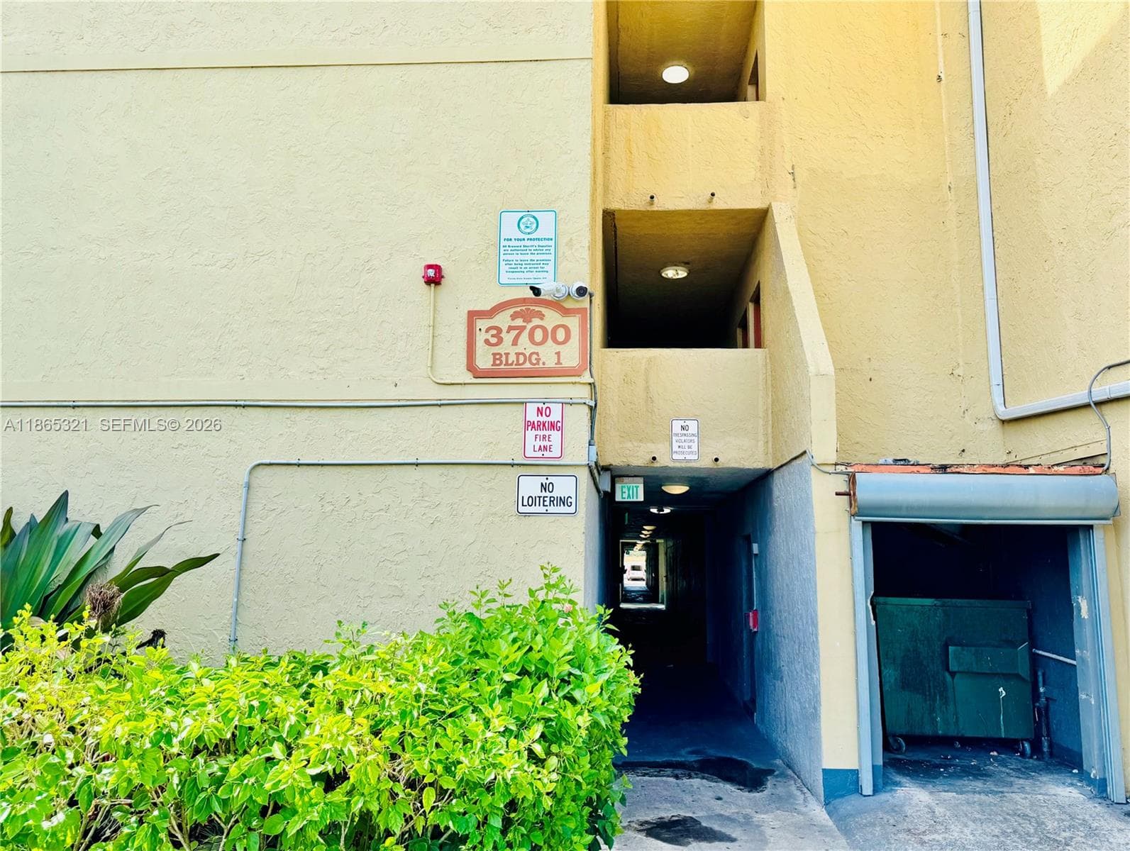 3700 NW 21st St # 109, Lauderdale Lakes, FL 33311 photo 5
