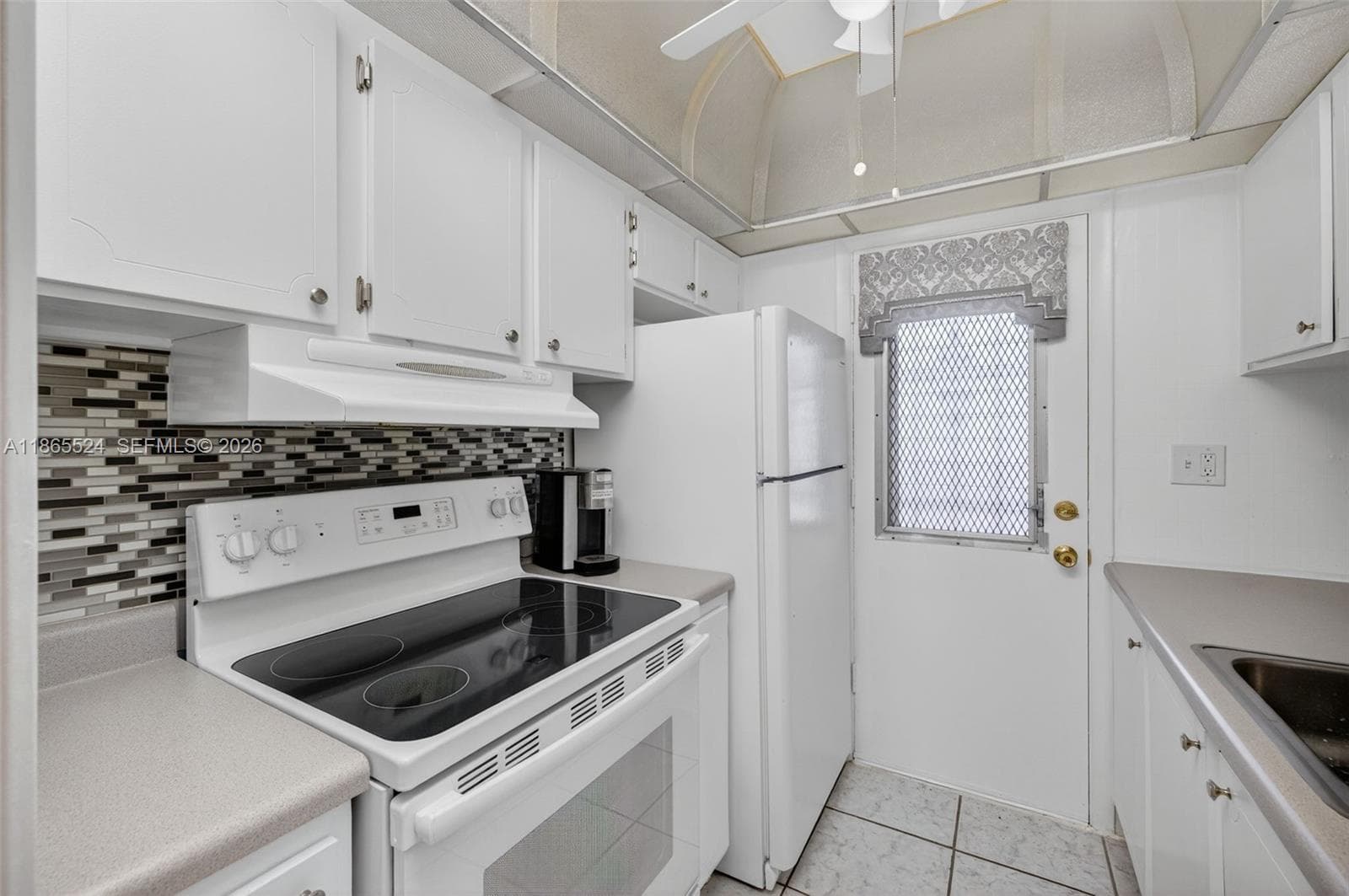 16901 NE 13th Ave # 210, Miami, FL 33162 photo 4