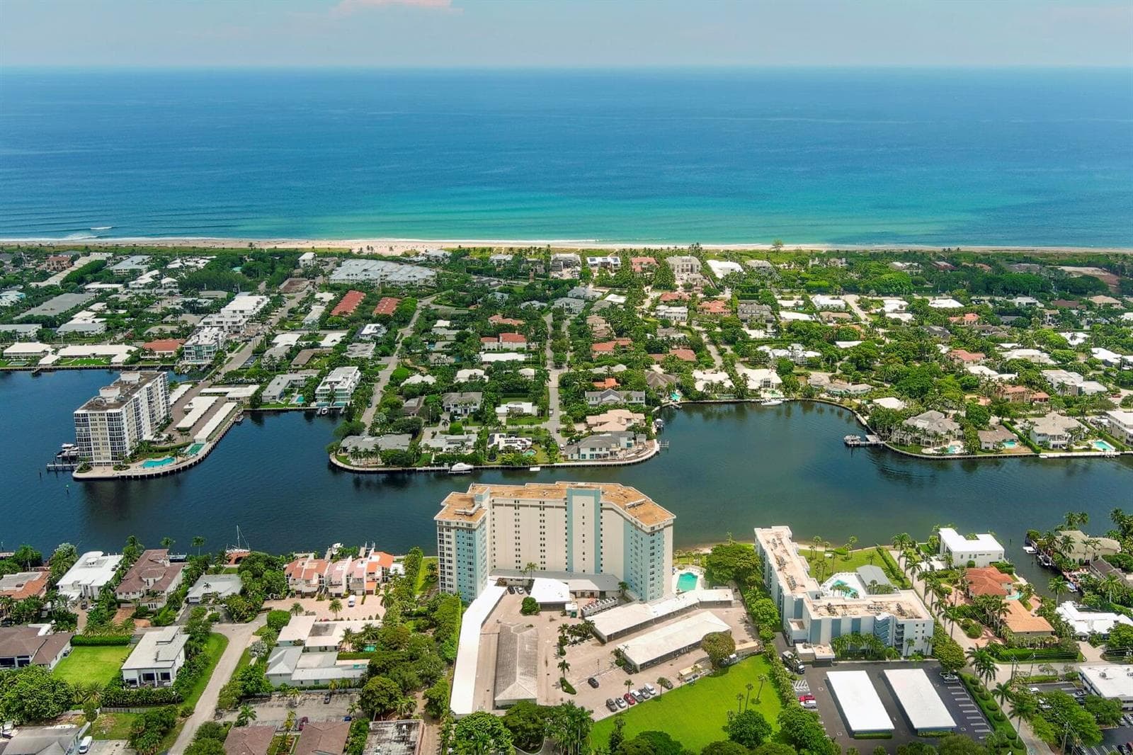 555 SE 6th Avenue # 11d, Delray Beach, FL 33483 photo 2