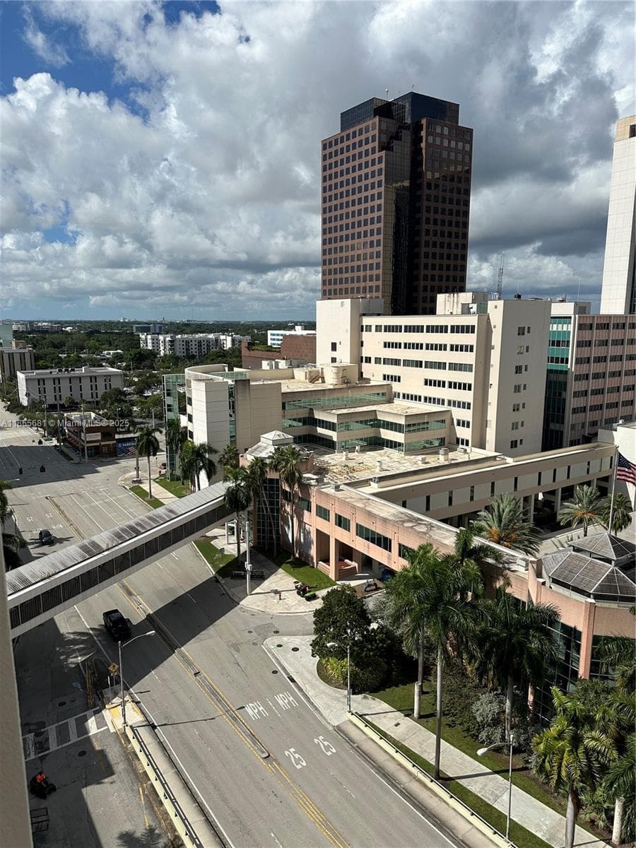 511 SE 5th Ave # 1214, Fort Lauderdale, FL 33301 photo 2