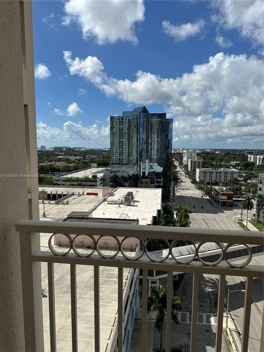 511 SE 5th Ave # 1214, Fort Lauderdale, FL 33301 photo 3