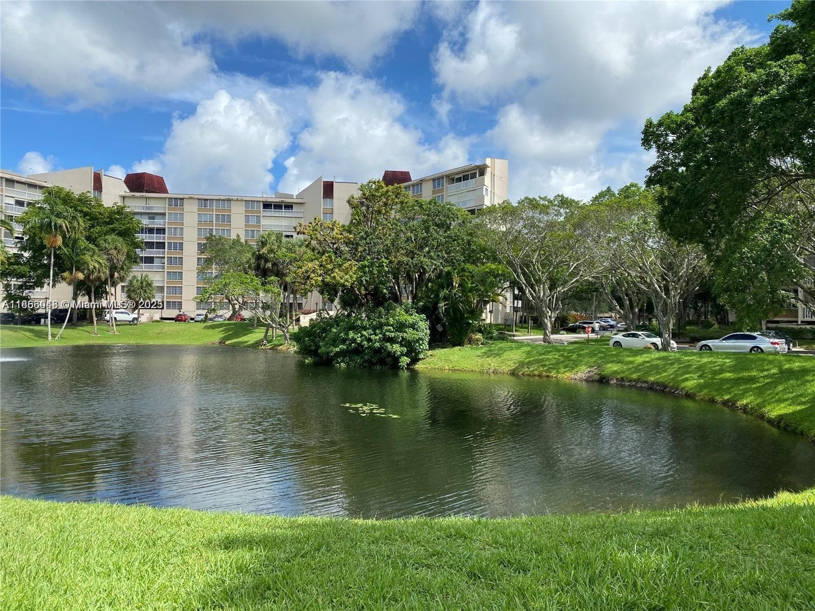 7051 Environ Blvd # 431, Lauderhill, FL 33319 photo 2