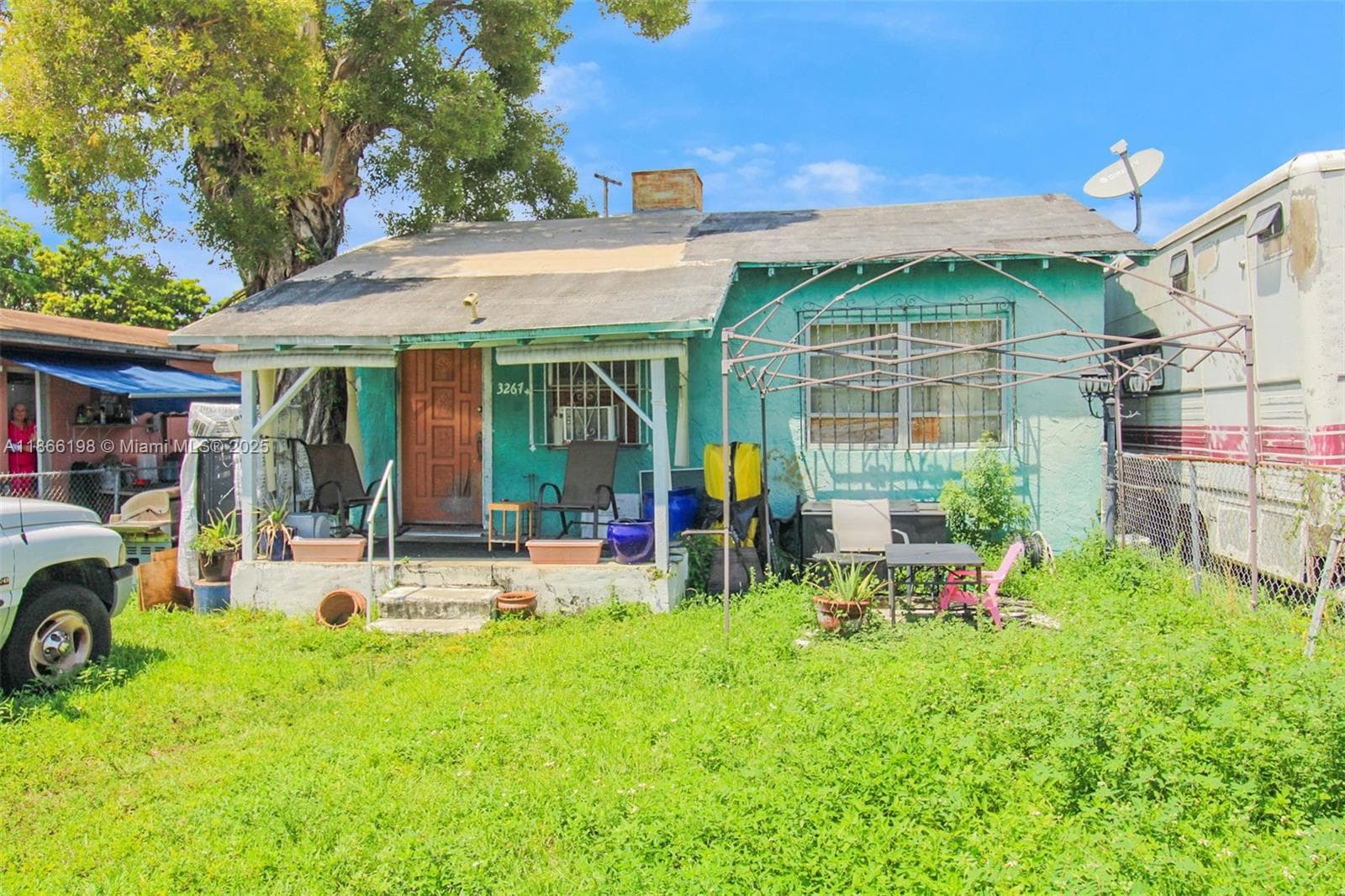 3288 NW 36th St # 3270 & 3288, Miami, FL 33142 photo 3