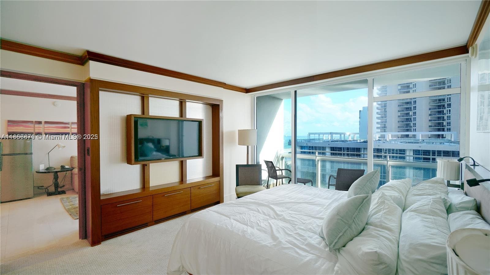 6801 Collins Ave # 710, Miami Beach, FL 33141 photo 4