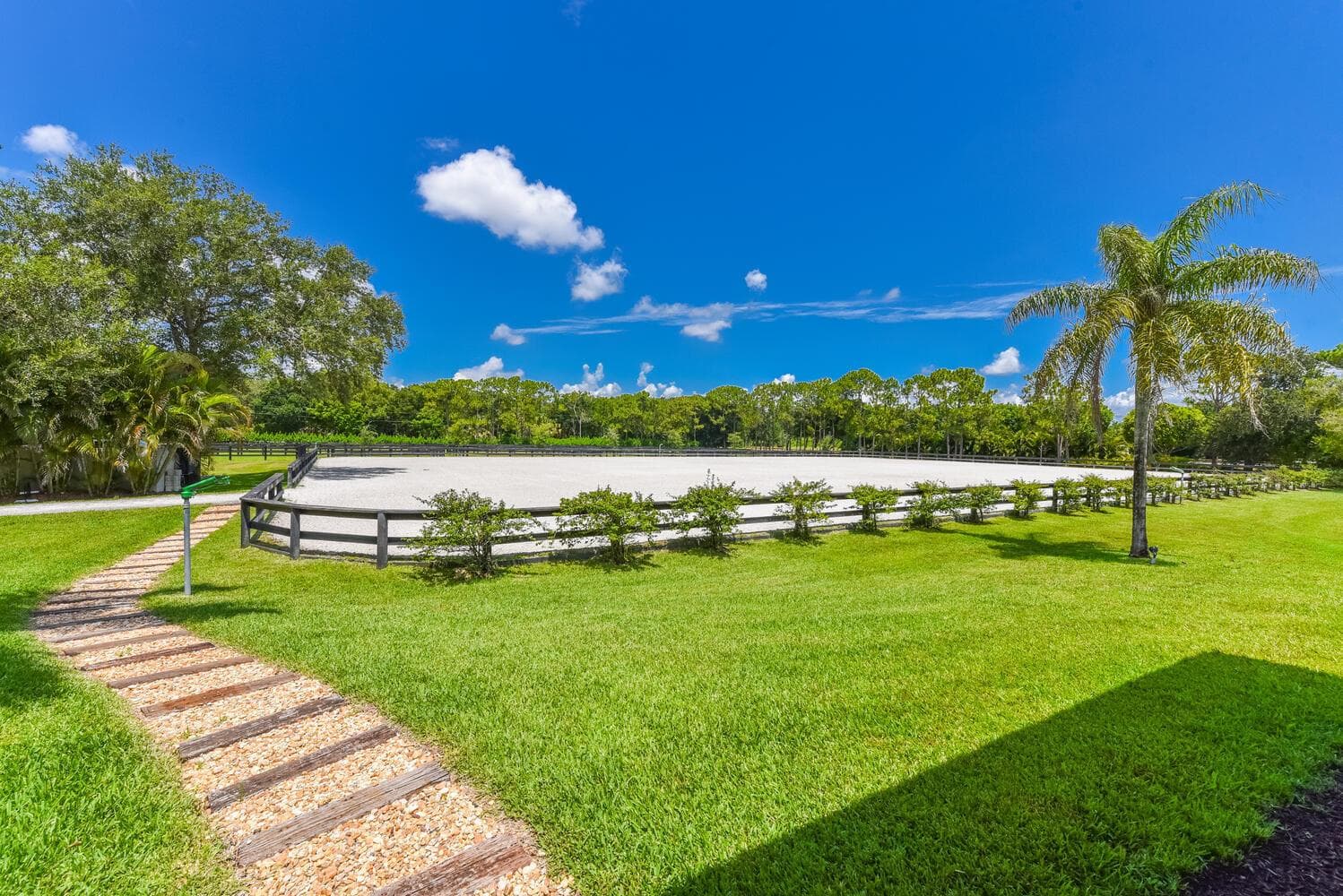 2780 Skipiks Way, Wellington, FL 33470 photo 4