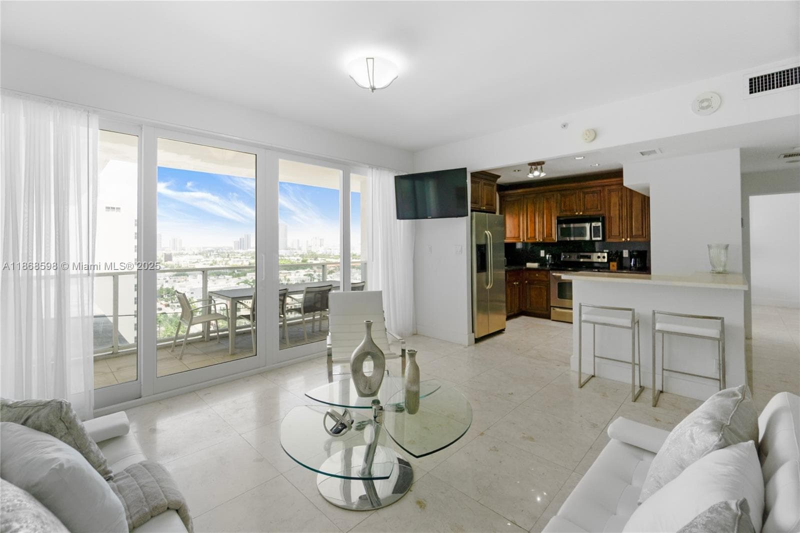 100 Lincoln Rd # PH14, Miami Beach, FL 33139 photo 5