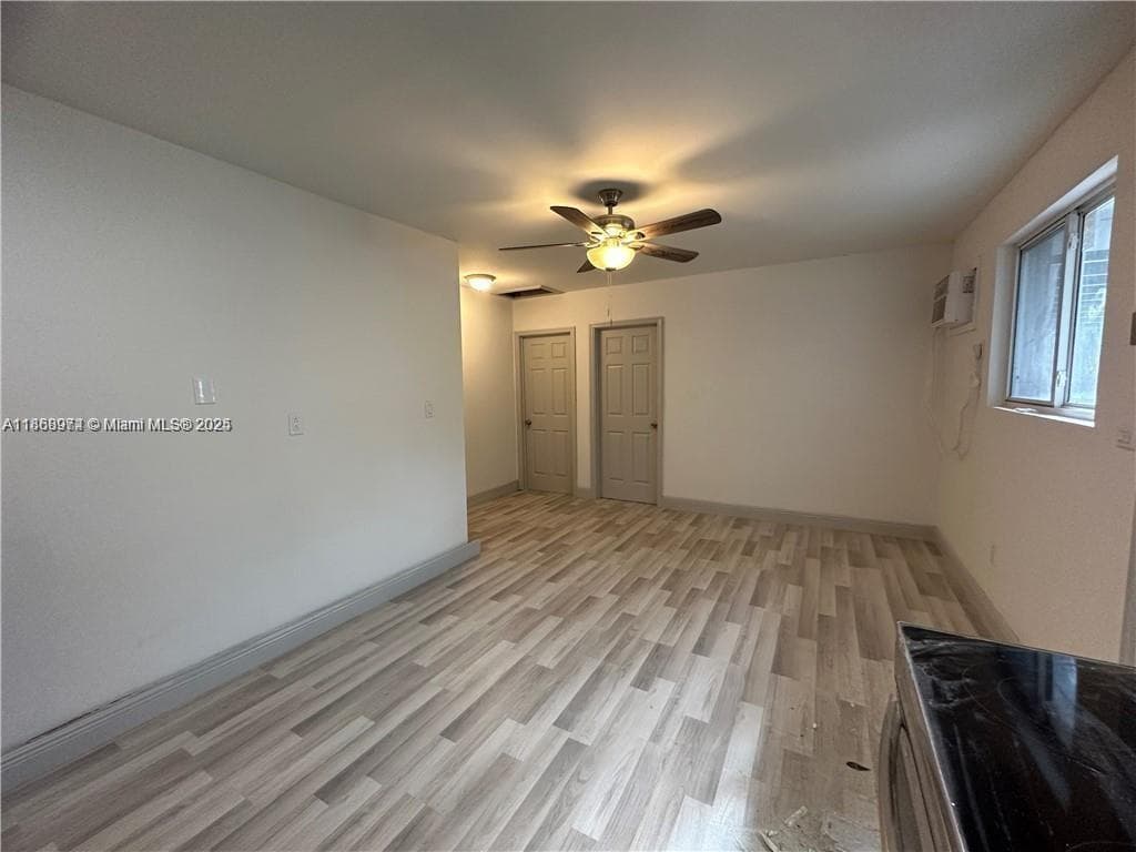 1255 NE 110th Ter, Miami, FL 33161 photo 3