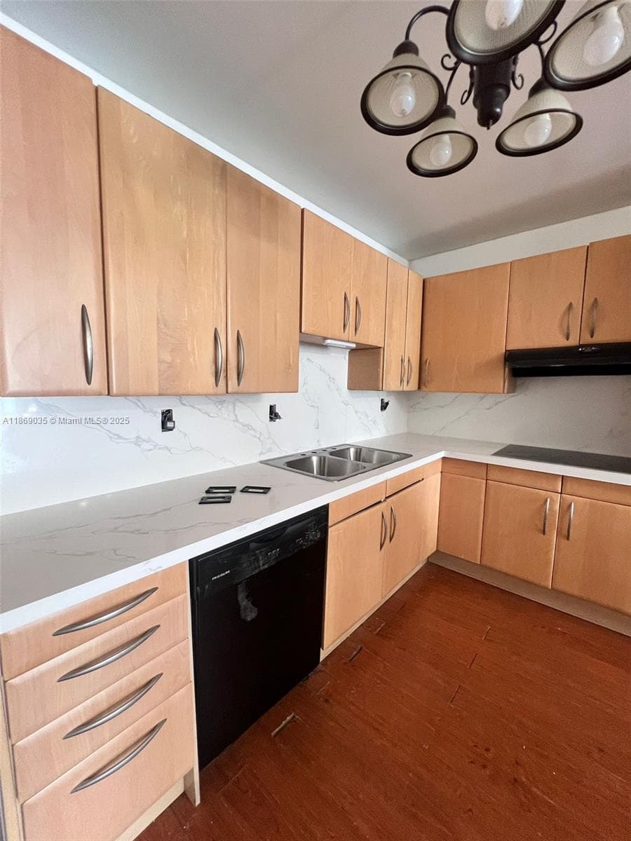 19380 Collins Ave # 1603, Sunny Isles Beach, FL 33160 photo 3