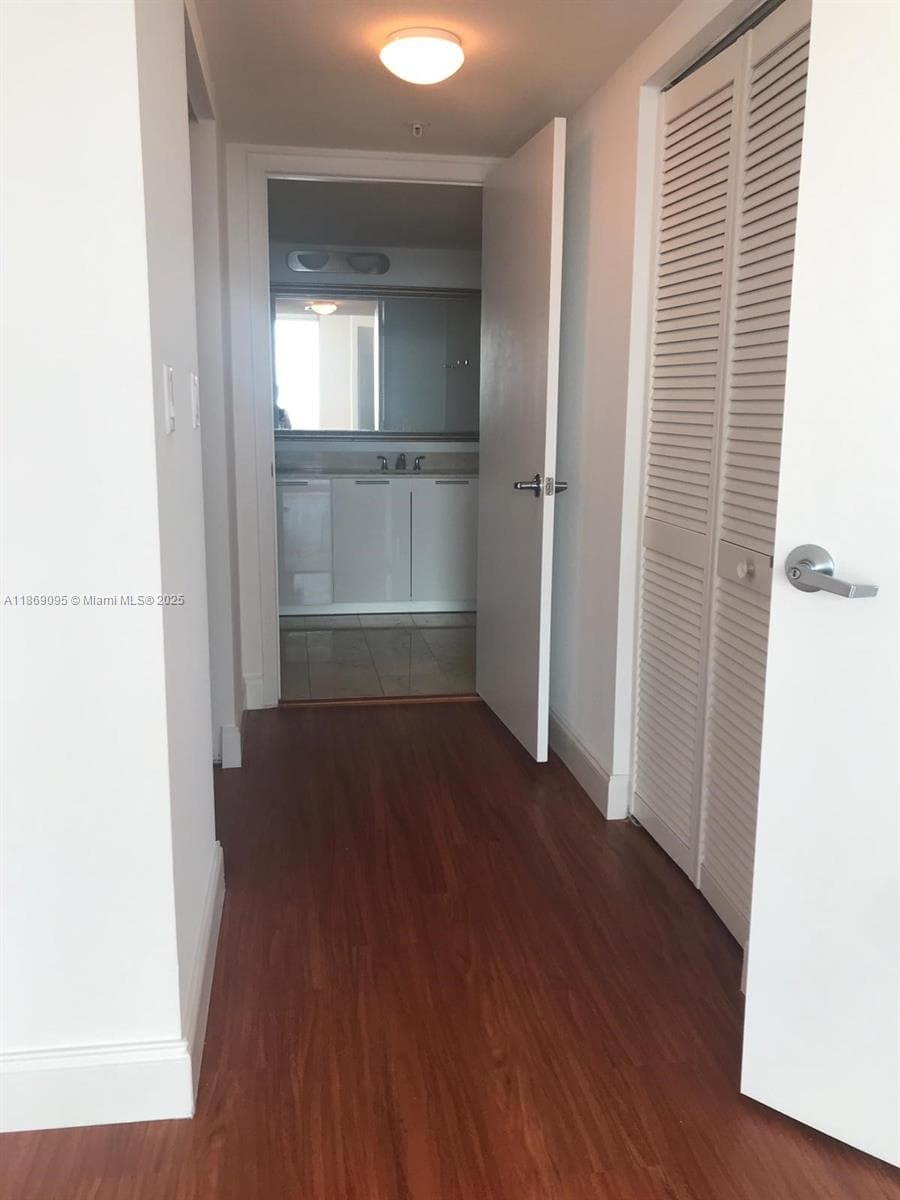 1800 N Bayshore Dr # 3910, Miami, FL 33132 photo 5