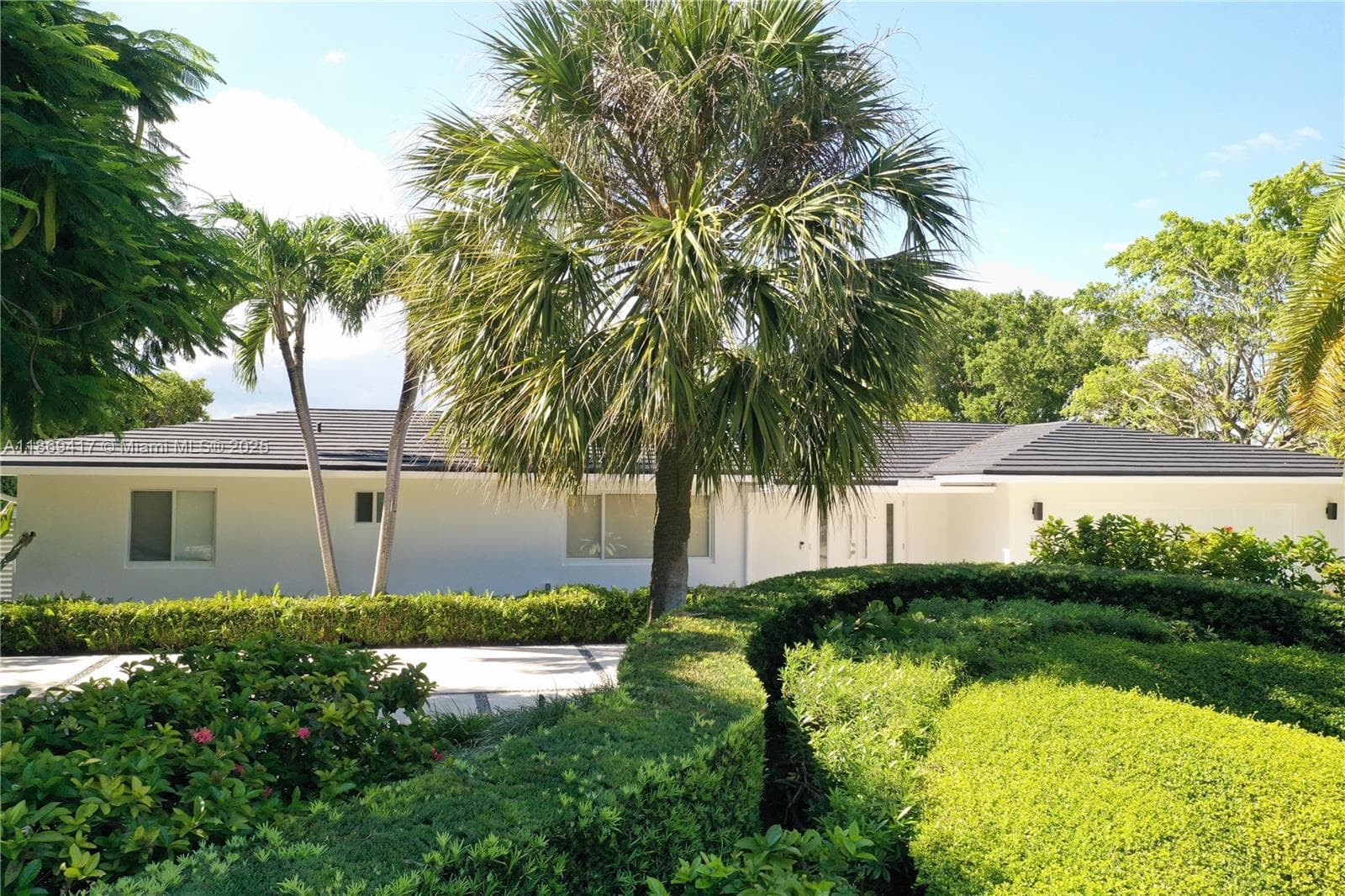 200 Harbor Dr, Key Biscayne, FL 33149 photo 4