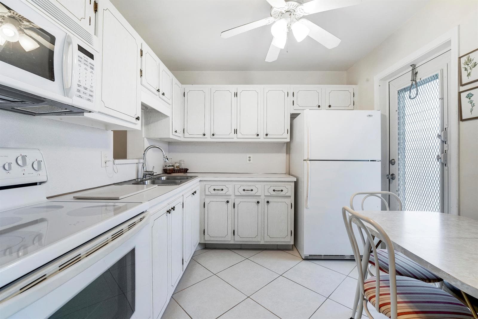 2132 NE 1st Way # 201, Boynton Beach, FL 33435 photo 4