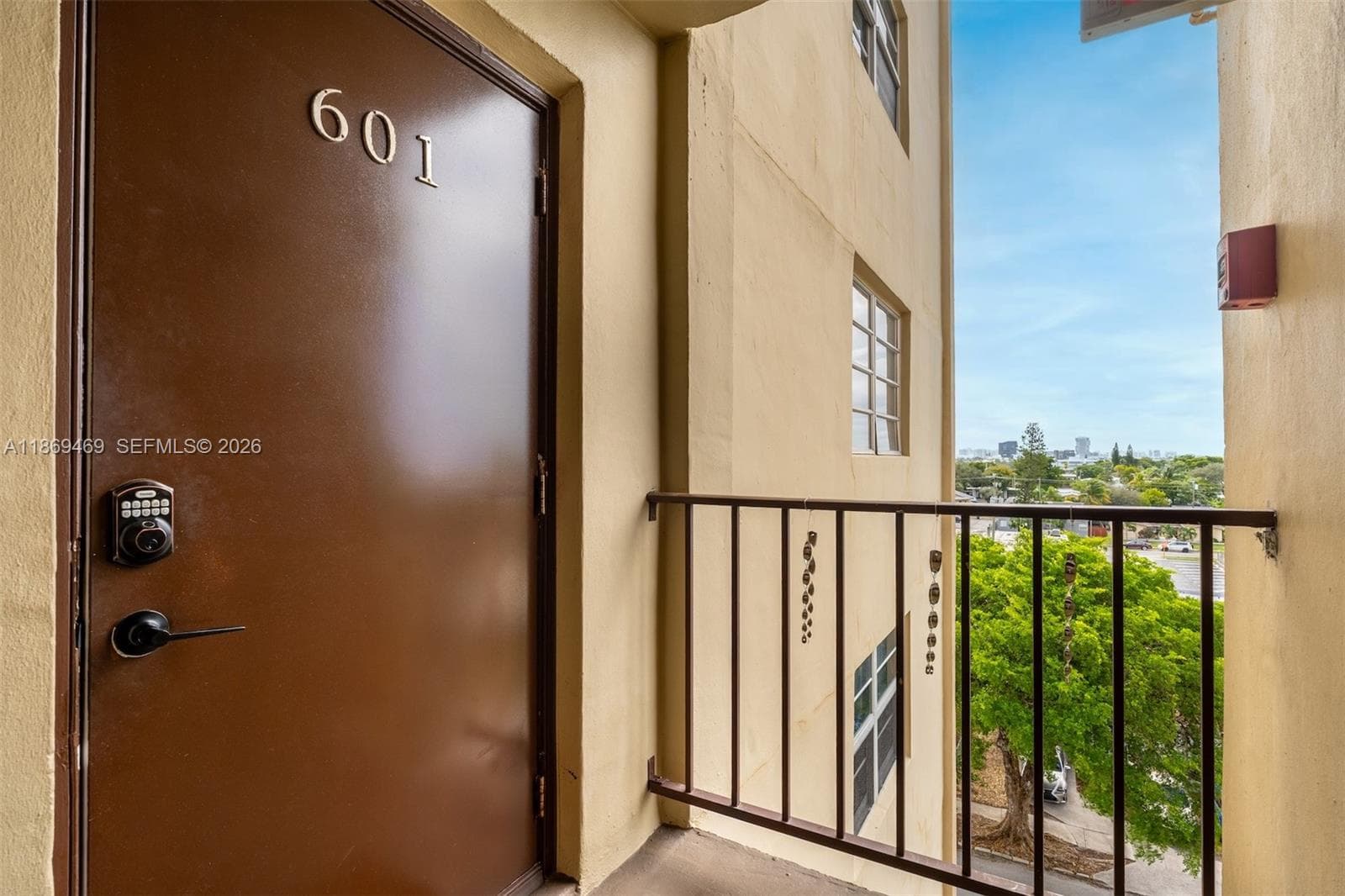 1811 Jefferson St # 601, Hollywood, FL 33020 photo 2