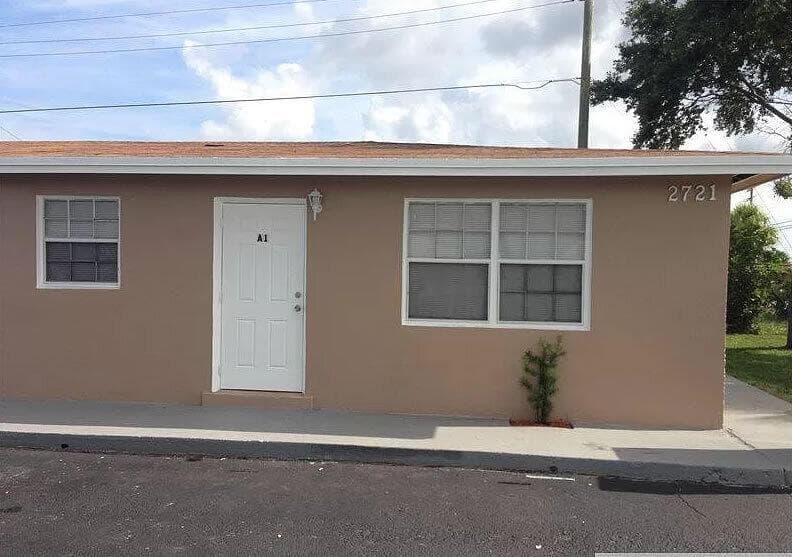 2721 Avenue S # A1, Riviera Beach, FL 33404 photo 3