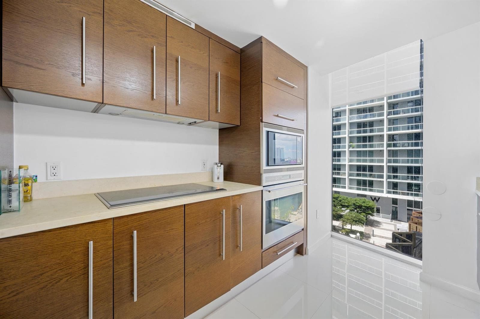 475 Brickell Avenue # 1815, Miami, FL 33131 photo 2