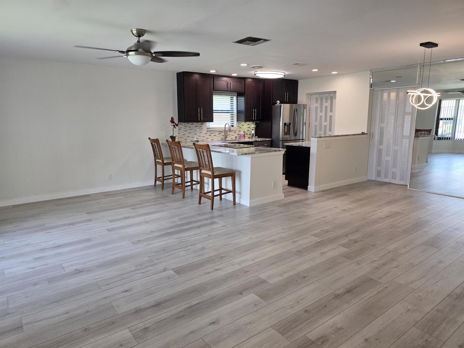2098 SW 17th Drive, Deerfield Beach, FL 33442 photo 2