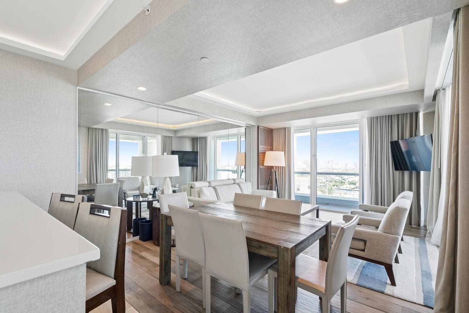 551 N Fort Lauderdale Beach Boulevard # R1902, Fort Lauderdale, FL 33304 photo 4