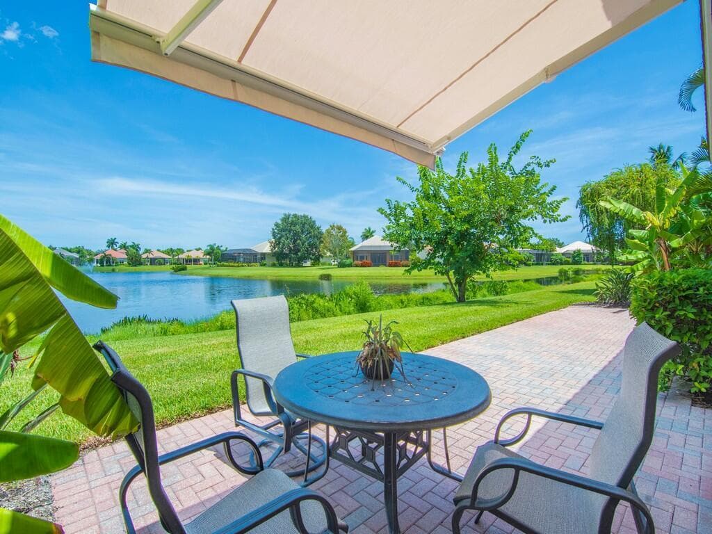 1208 Riverwind Circle, Vero Beach, FL 32967 photo 3