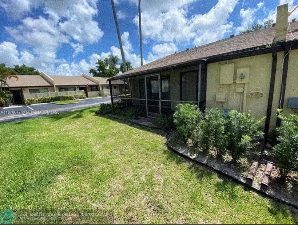 715 Banks Rd, Margate, FL 33063 photo 2