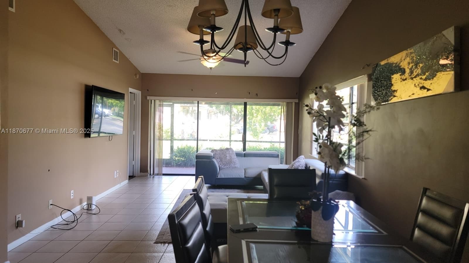 715 Banks Rd, Margate, FL 33063 photo 4