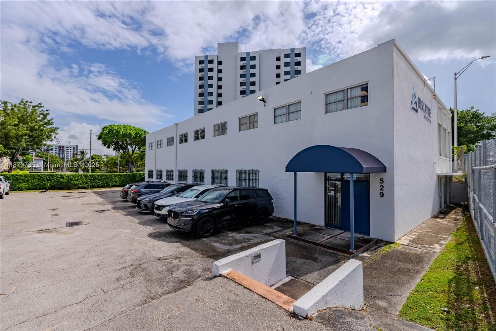 529 W Flagler St, Miami, FL 33130 photo 4