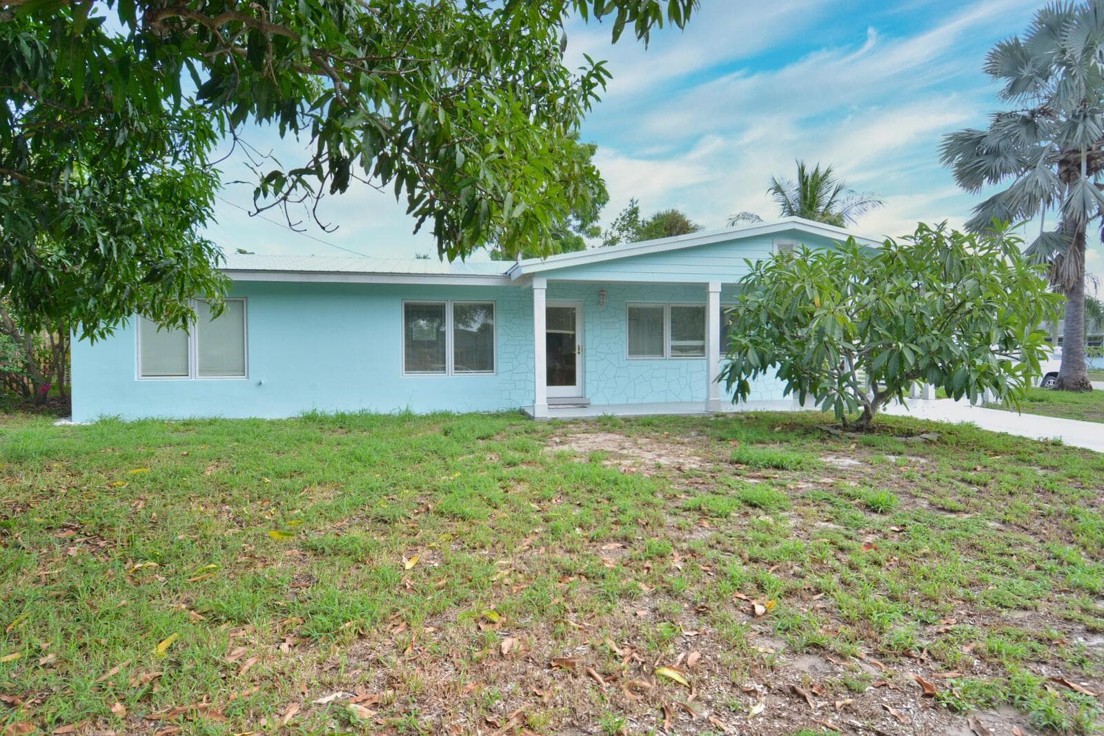 1395 NE Flora Place, Jensen Beach, FL 34957 photo 3