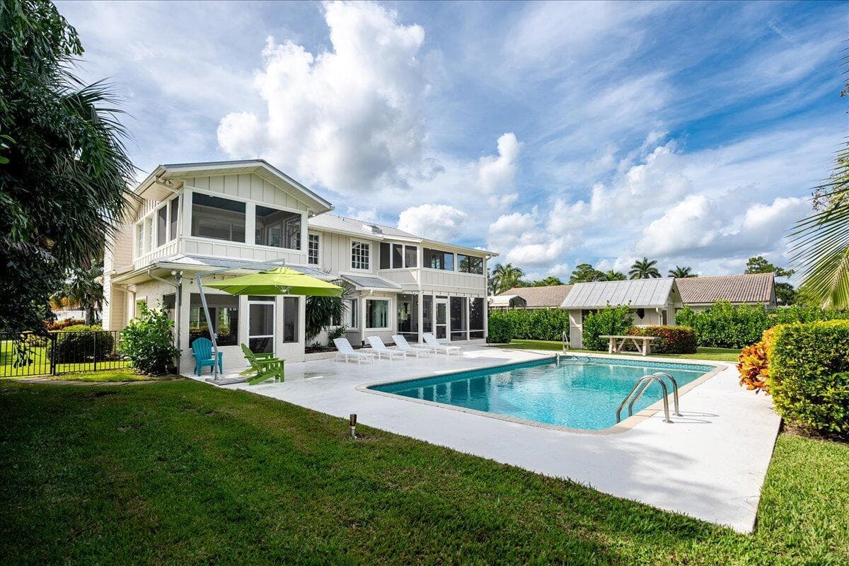 1947 NW Palmetto Terrace, Stuart, FL 34994 photo 2