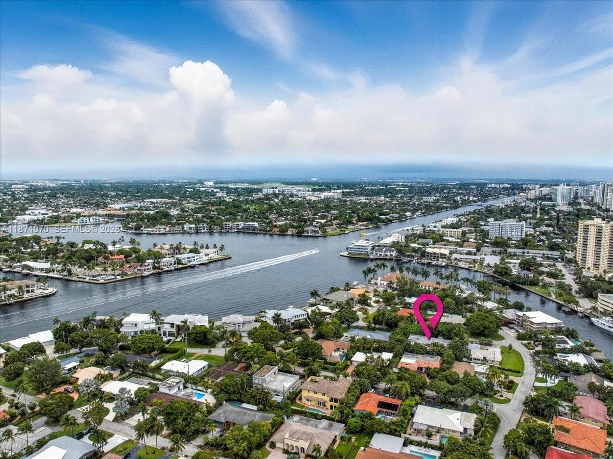 3260 Lakeview Dr, Pompano Beach, FL 33062 photo 2