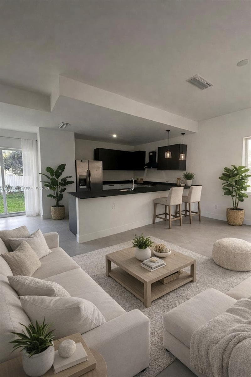 538 NW 17th Ave, Fort Lauderdale, FL 33311 photo 2