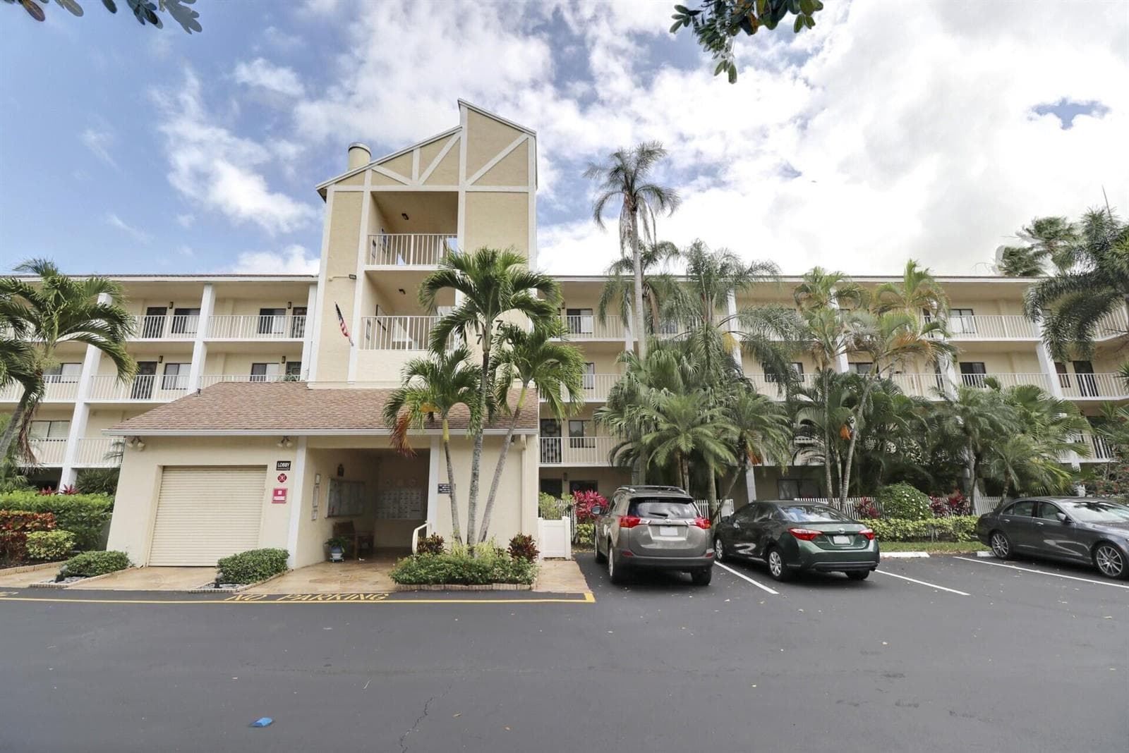 7270 Ashford Place # 106, Delray Beach, FL 33446 photo 4