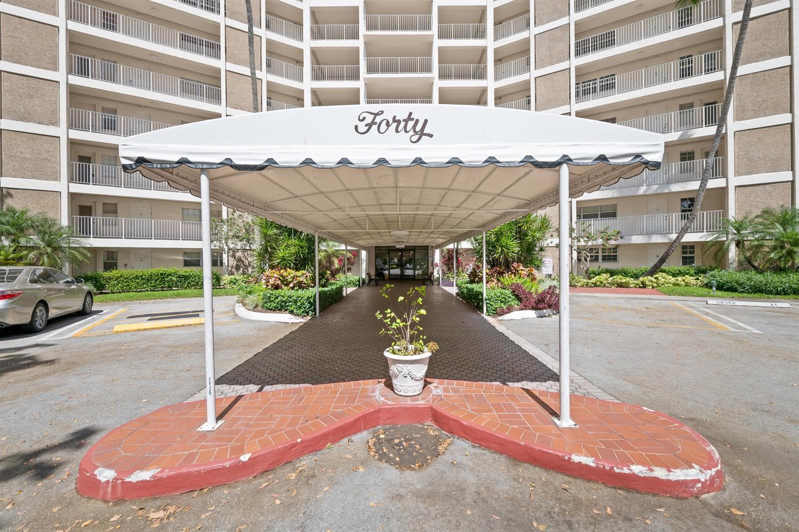3051 N Course Drive # 211, Pompano Beach, FL 33069 photo 4