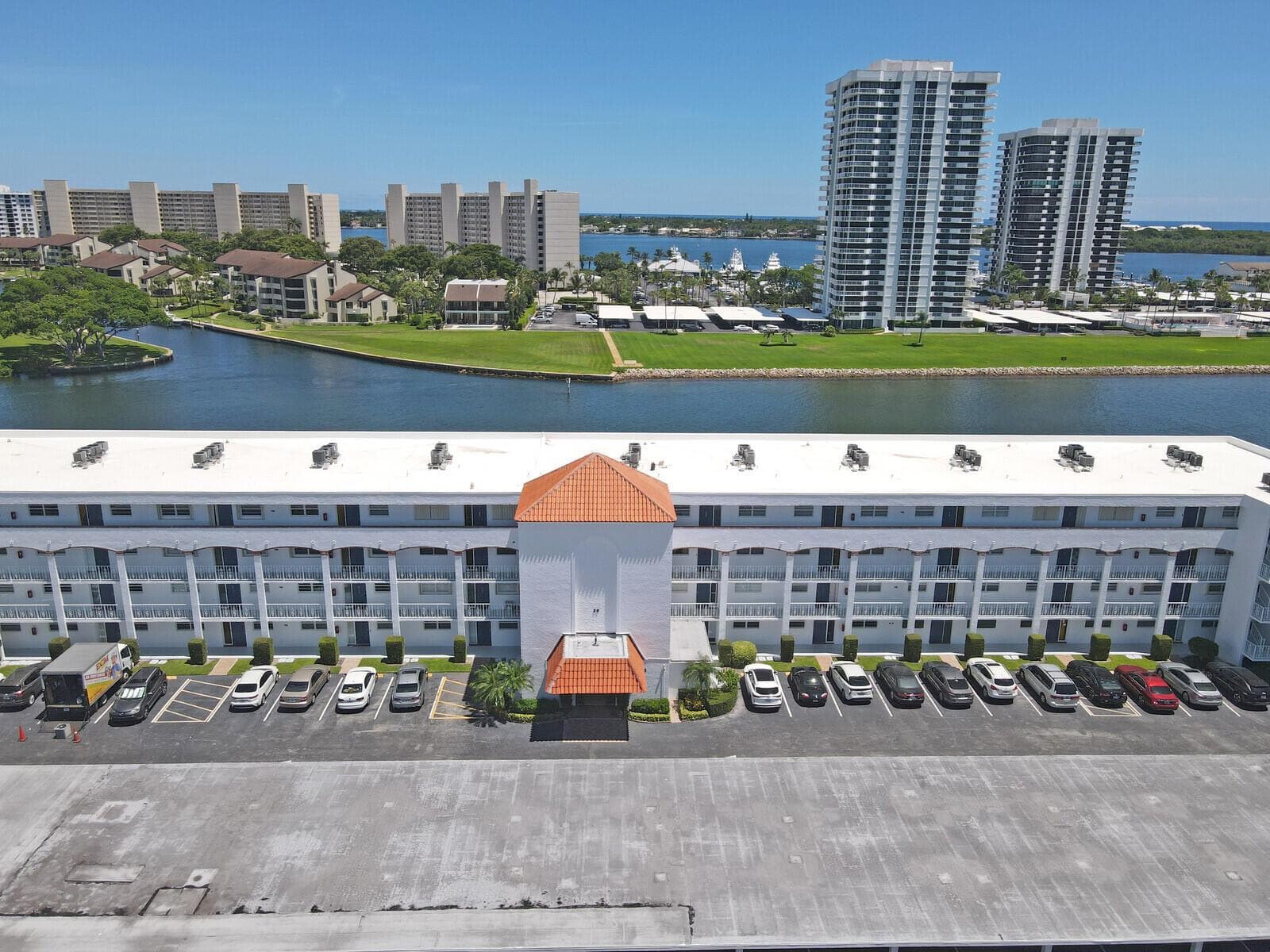 20 Yacht Club Drive # 403, North Palm Beach, FL 33408 photo 2