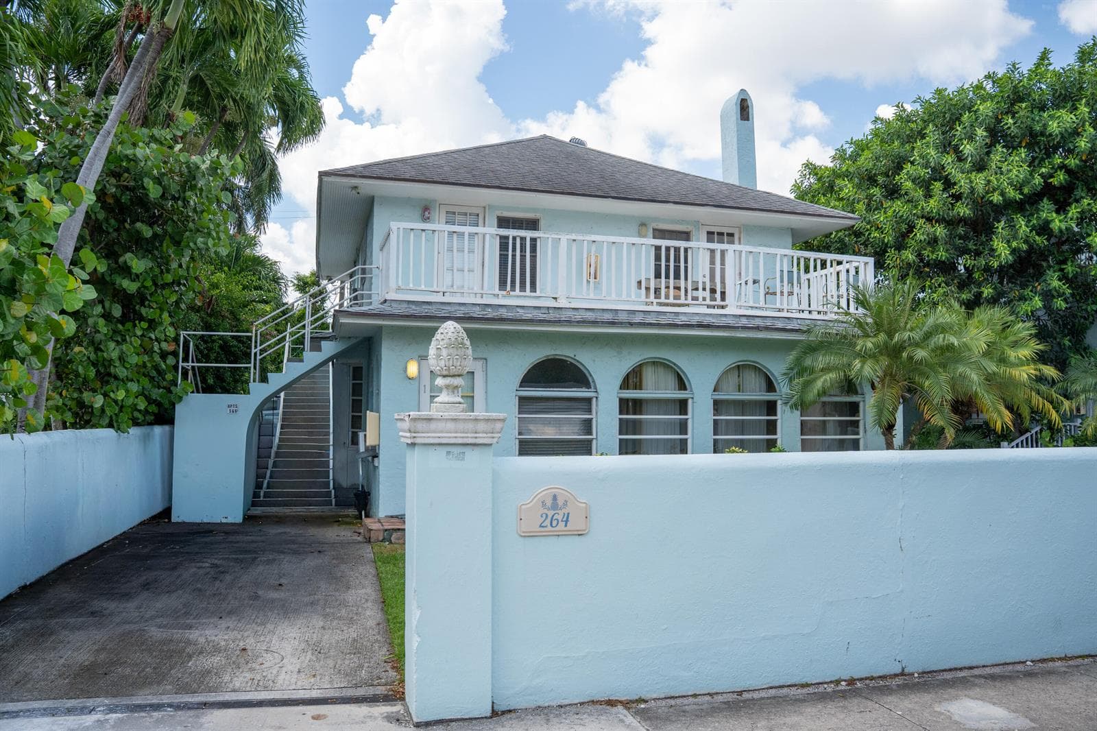 264 Seminole Avenue, Palm Beach, FL 33480 photo 3