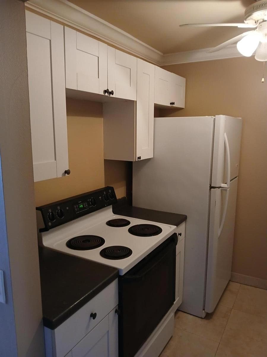 250 Durham # 250 F, Deerfield Beach, FL 33442 photo 4