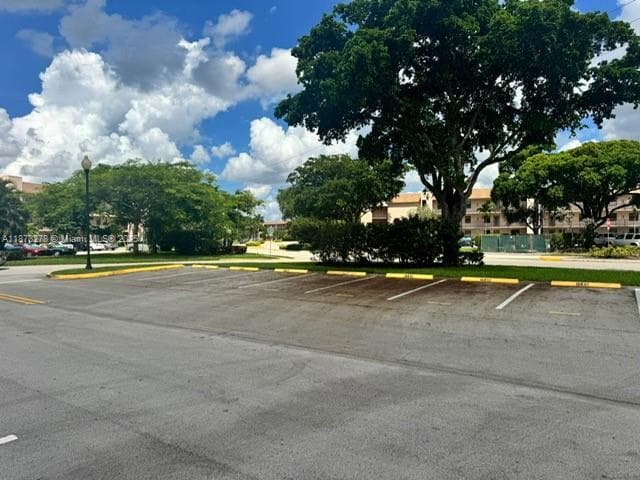 10332 Sunrise Lakes Blvd # 106, Sunrise, FL 33322 photo 3