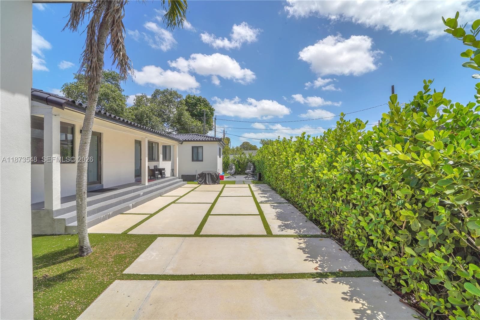 621 SW 33RD AVENUE, Miami, FL 33135 photo 3