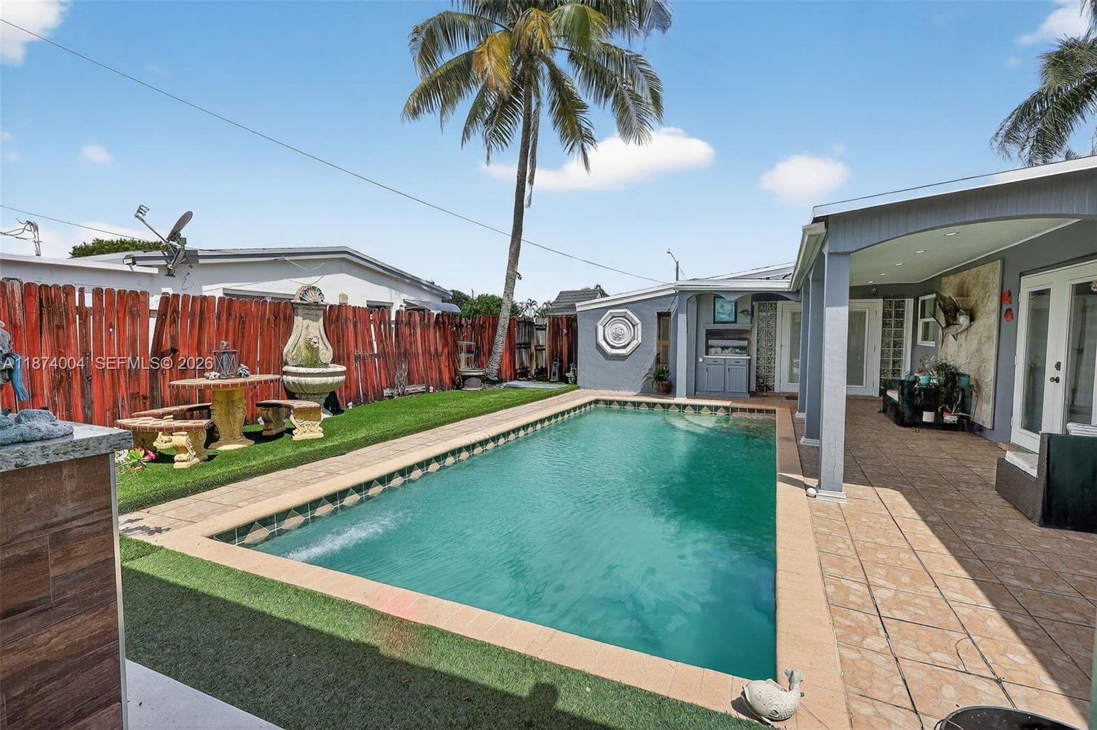 7120 Wilson St, Hollywood, FL 33024 photo 2