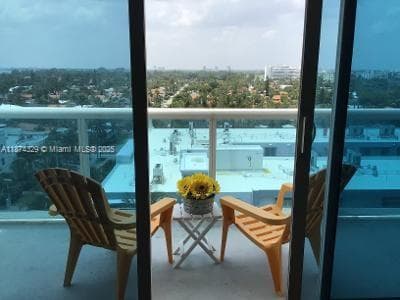 9201 Collins Ave # 921, Surfside, FL 33154