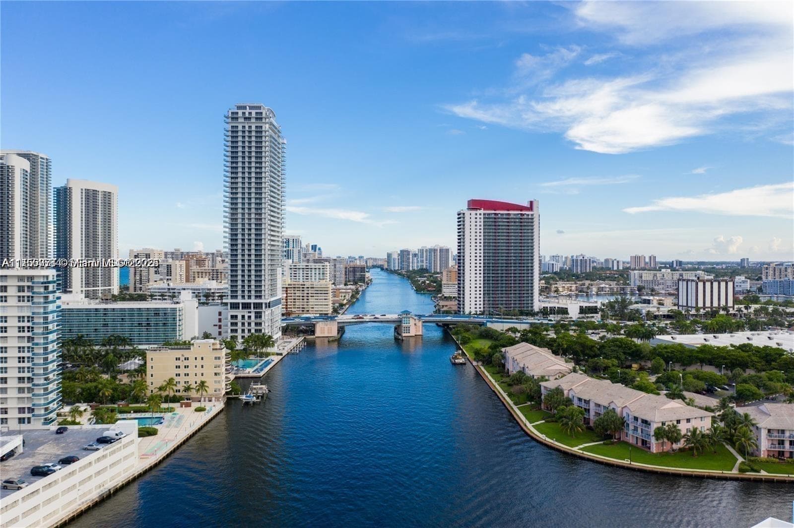 1000 Parkview Dr # 805, Hallandale Beach, FL 33009 photo 3