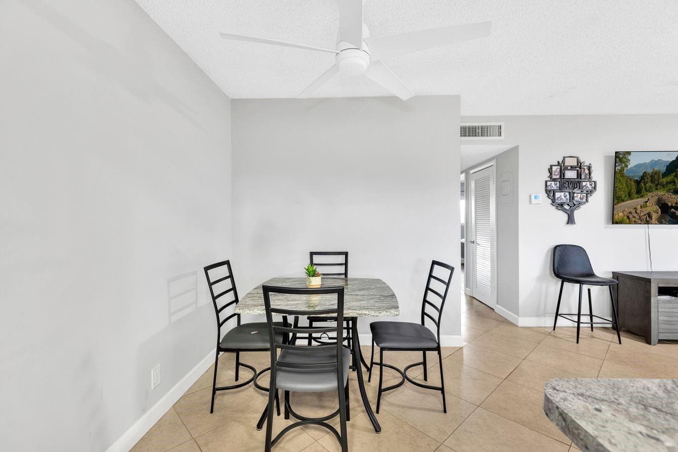 5300 Washington Street # D308, Hollywood, FL 33021 photo 4