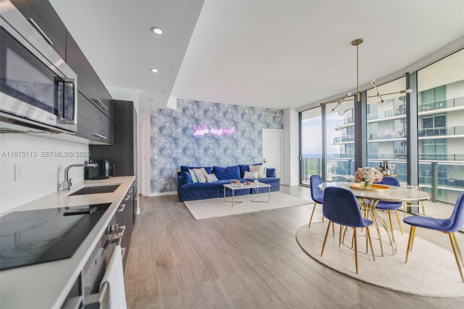 45 SW 9th ST # 4108, Miami, FL 33130 photo 3