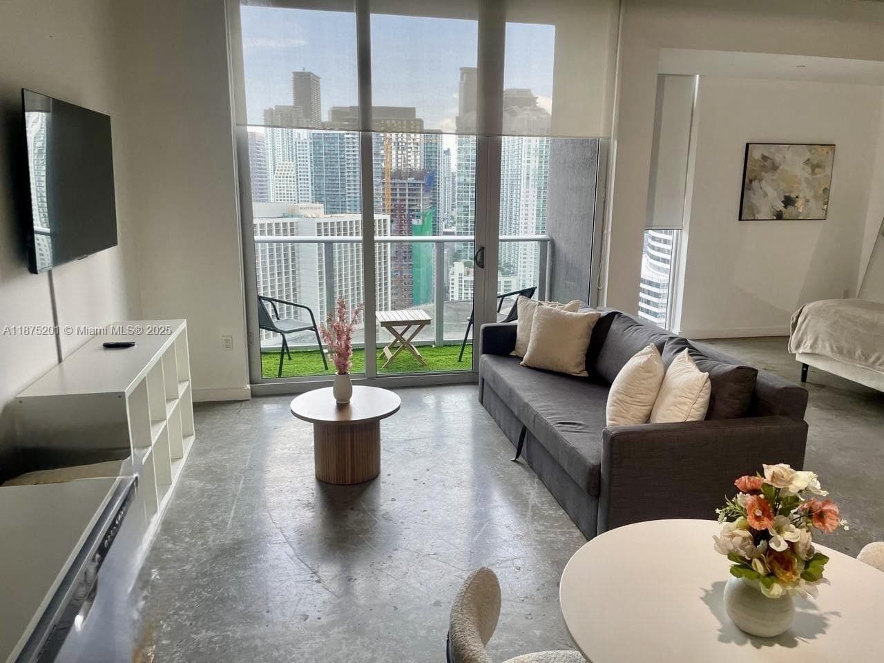 151 SE 1st St # 2807, Miami, FL 33131