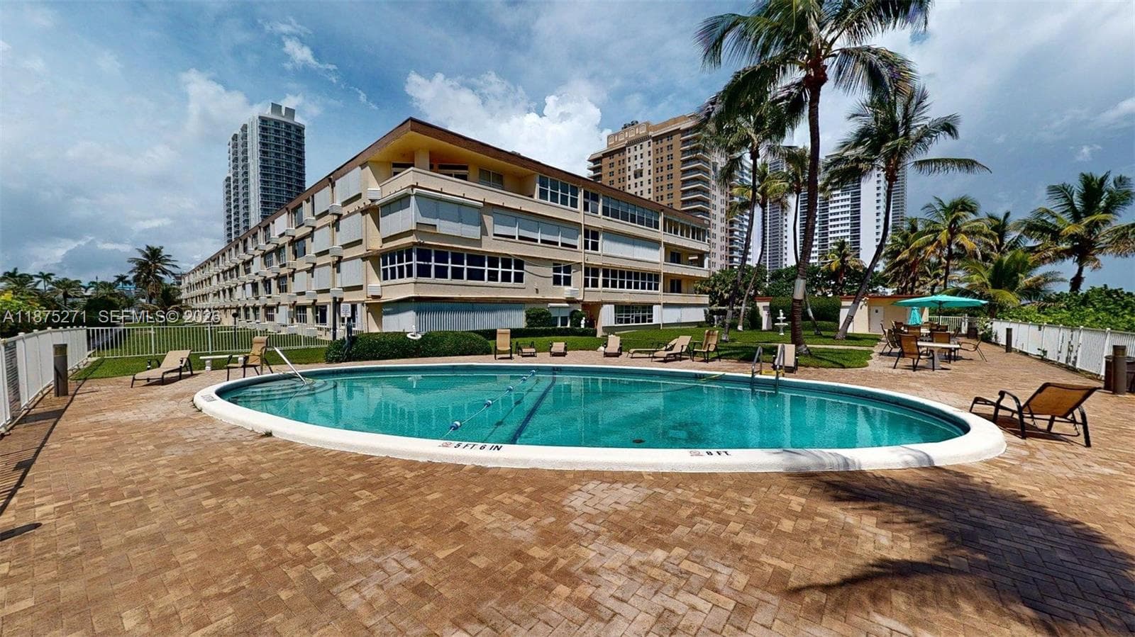 1936 S Ocean Dr # 11D, Hallandale Beach, FL 33009