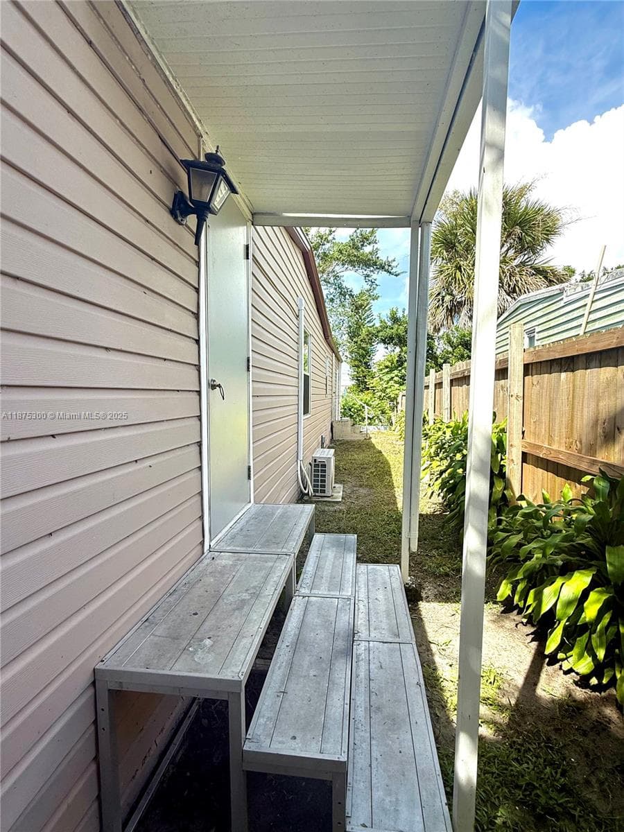 3603 SE 35th Ave, Other City - In The State Of Florida, FL 34974 photo 2