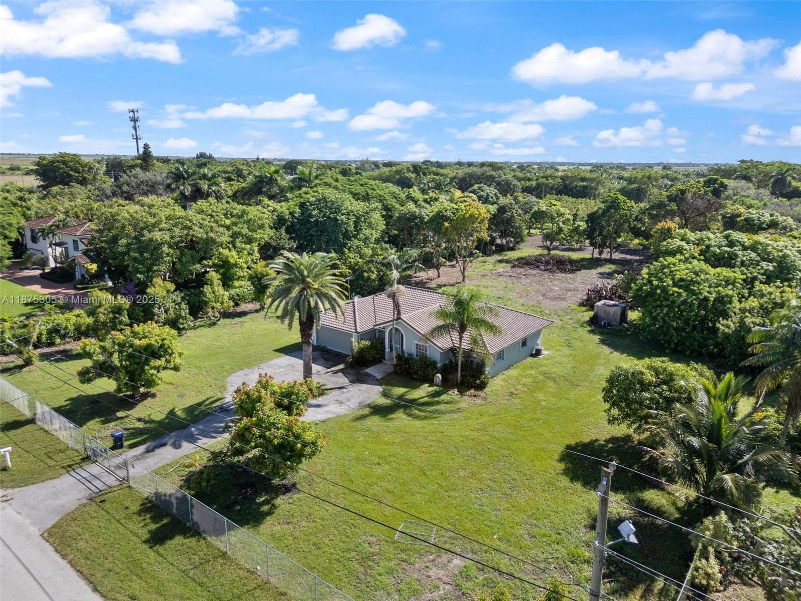 16035 SW 173rd Ave, Miami, FL 33187 photo 2
